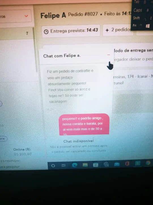 Proprietário divulga prints da conversa como defesa