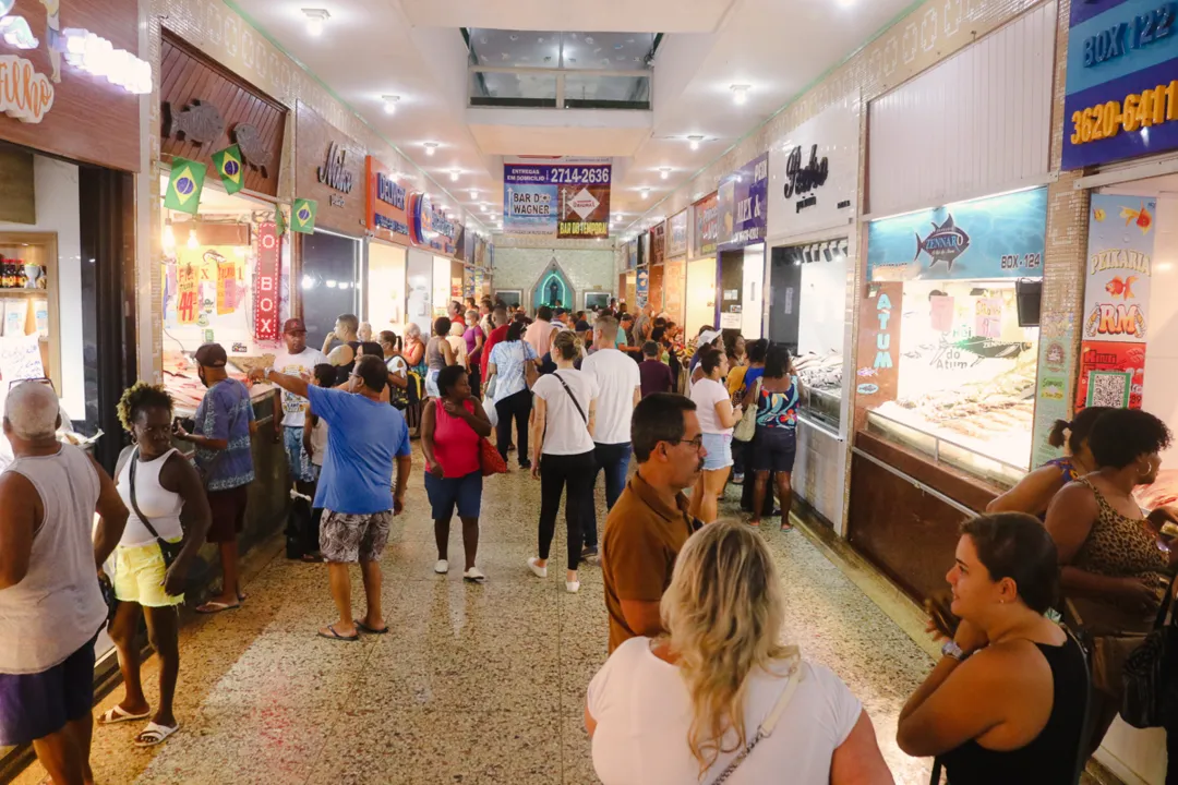 Expectativa em alta e corrida às lojas para garantir peixe no feriado