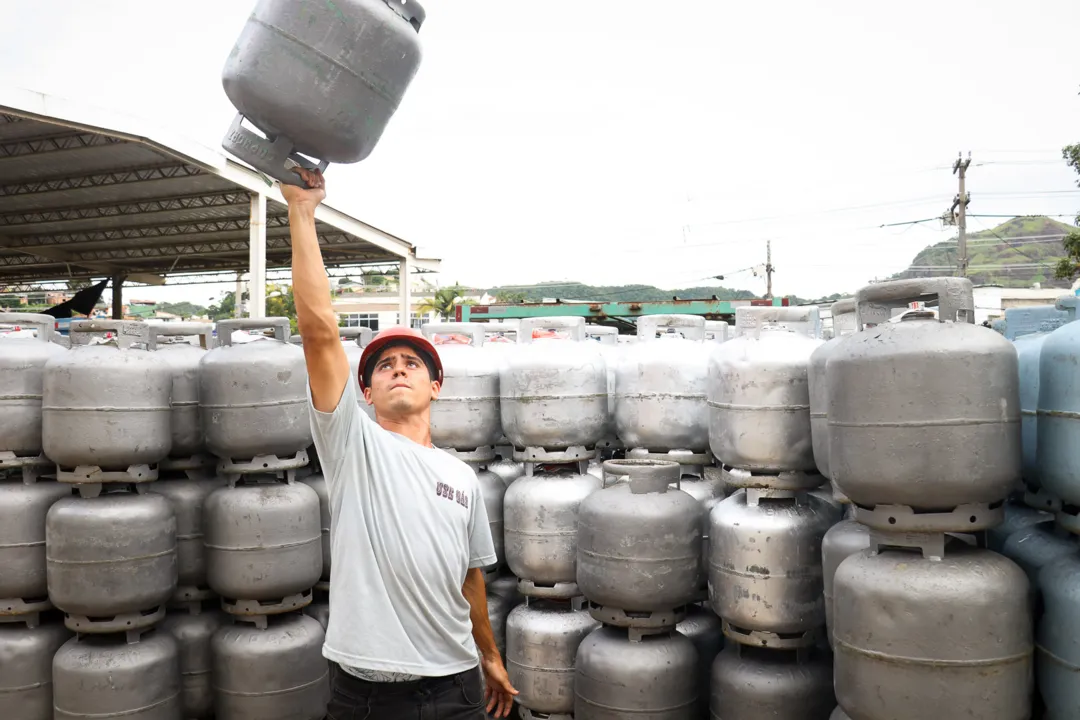 O homem do gás não erra nunca? ENFOCO fez teste com o fenômeno de Niterói