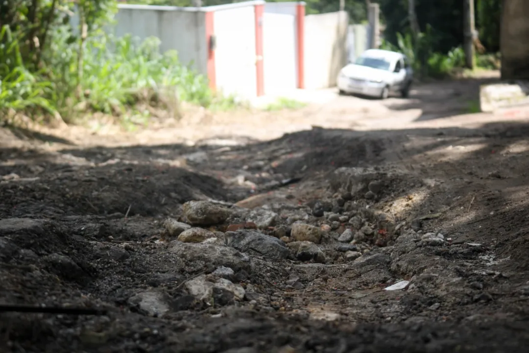 Moradores reclamam da falta de acesso ao local