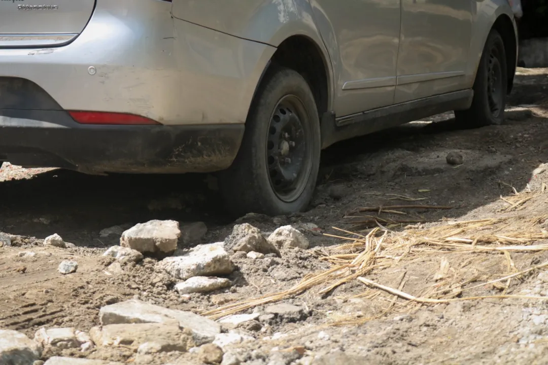 Moradores reclamam da falta de acesso ao local