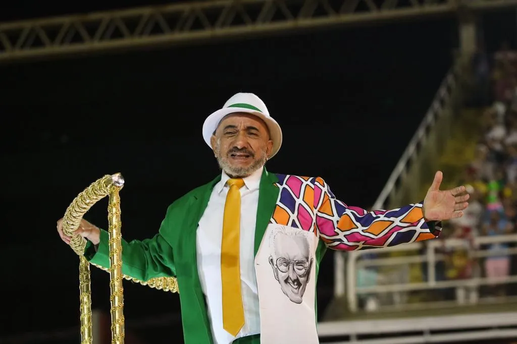 Imperatriz faz bom desfile e sonha com titulo