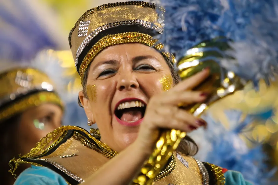 Desfile de cores e luxo da agremiação de São Cristóvão