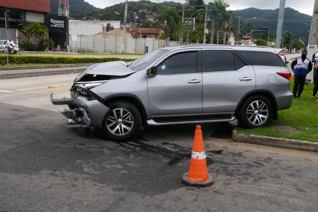 Ex-policial civil é morto a tiros na Região Oceânica de Niterói