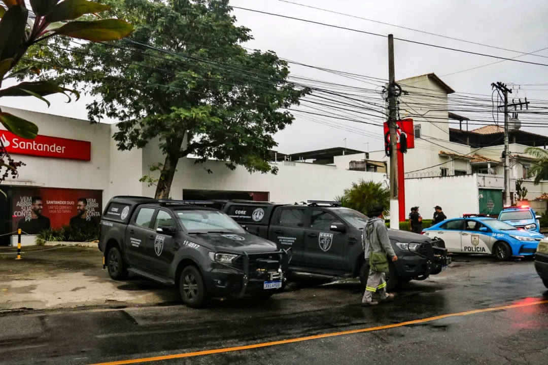 A PM foi acioanda ainda na madrugada