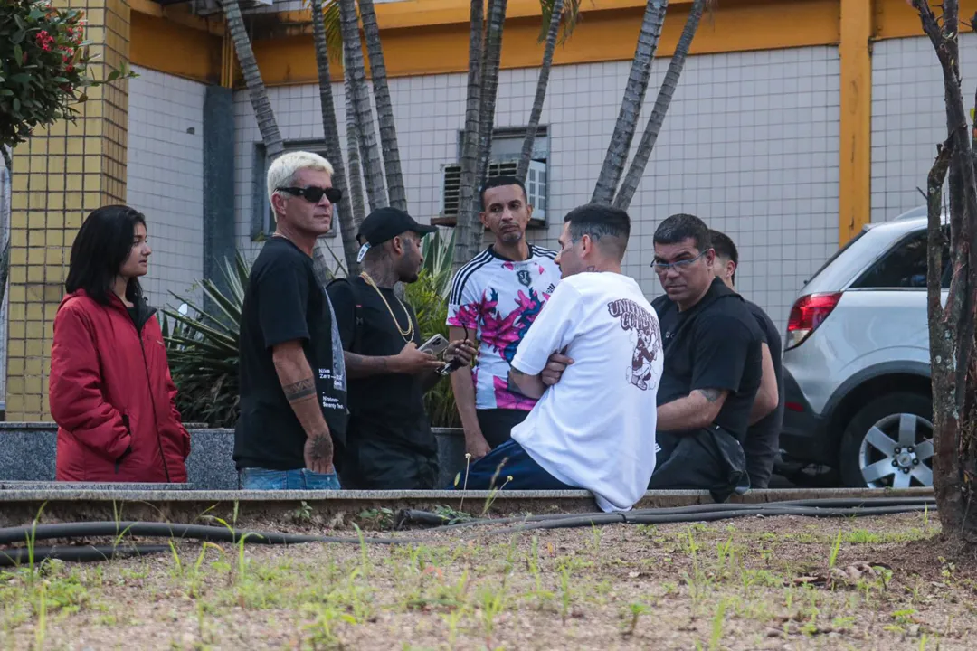 Rapper Oroch é detido com drogas em Niterói