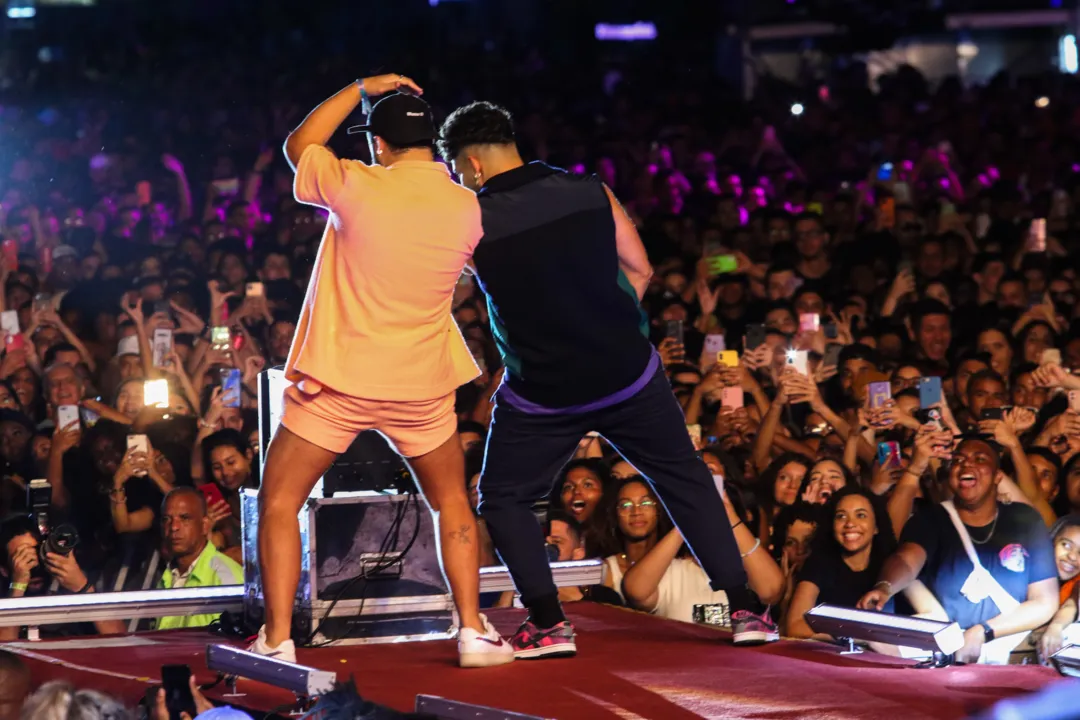 Famosos e Influenciadores vieram curtir o evento em Niterói