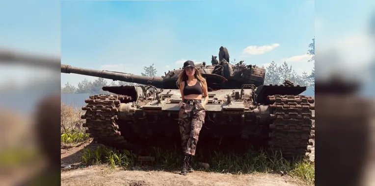 Ex-A Fazenda e voluntária na Ucrânia, Liziane faz ensaio em tanque
