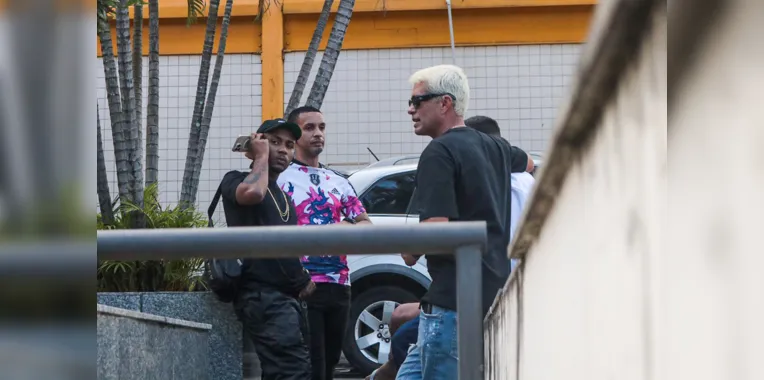 Rapper Oroch é detido com drogas em Niterói