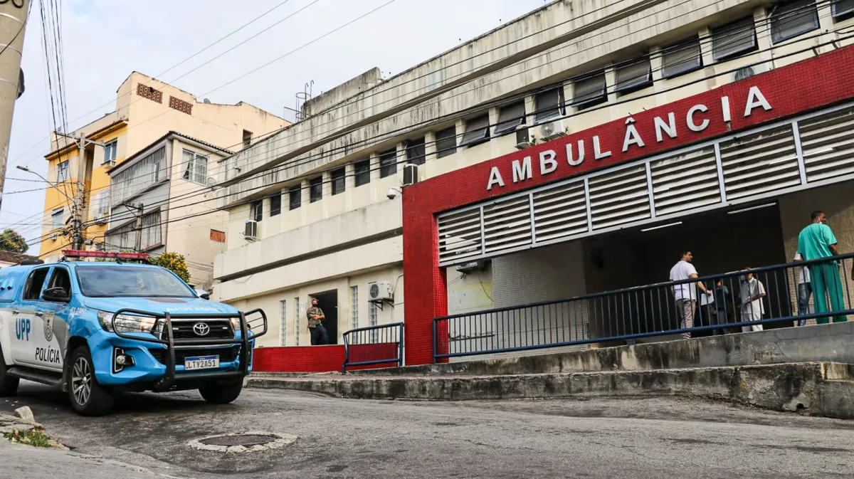 Operação no Alemão deixa policial baleado e dois bandidos mortos