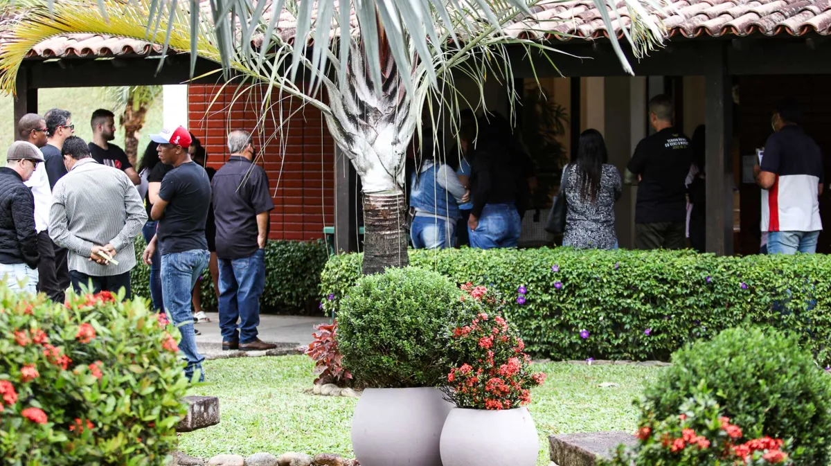 Enterro de Gerominho no Jardim da Saudade em Paciência