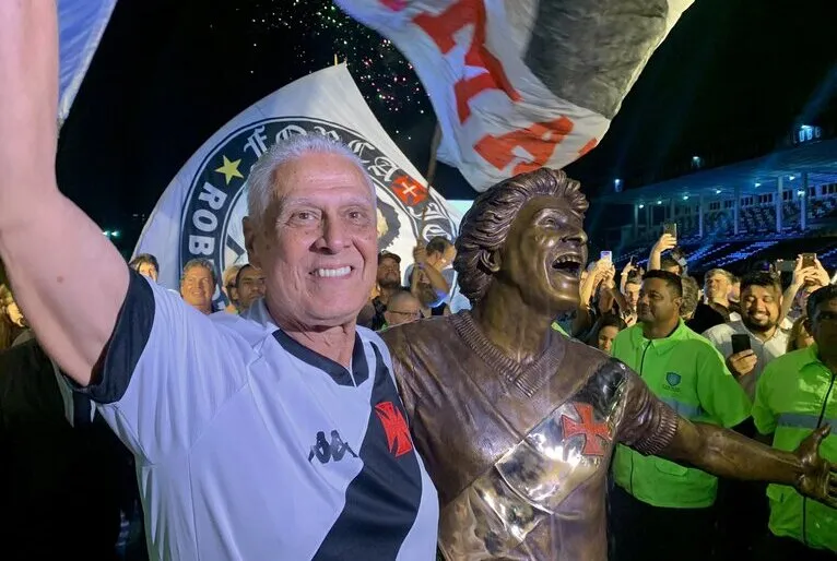 Morre Roberto Dinamite, maior ídolo da história do Vasco