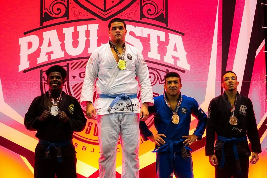 Atleta de São Gonçalo é destaque internacional do Jiu-Jitsu