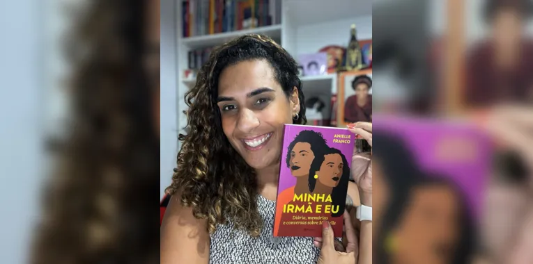 Escritora, ela lançou um livro contando a história da relação com a ex-vereadora