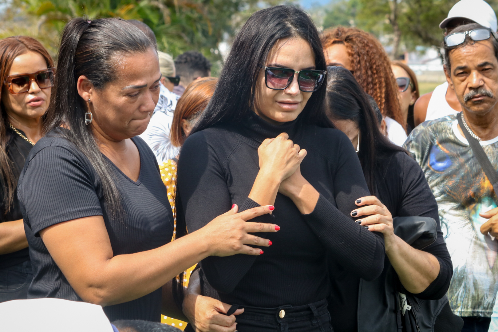 Shayene discursou como forma de último adeus