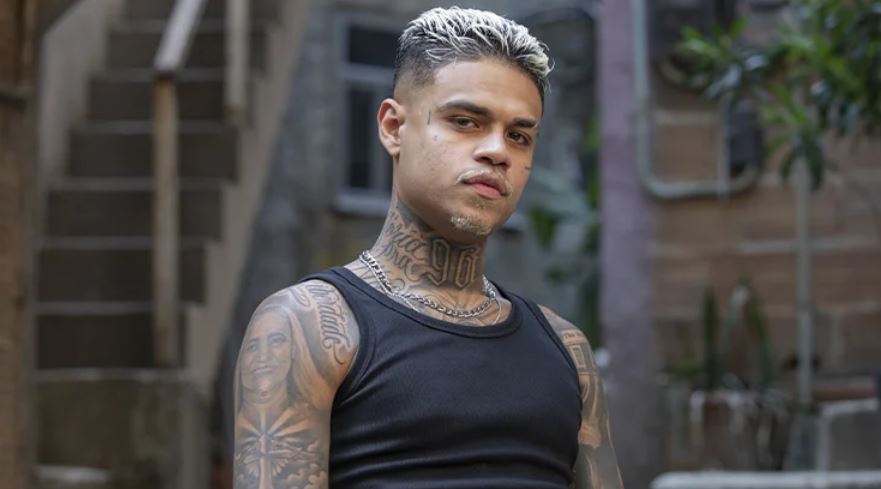 Mc Cabelinho será Hugo, um jovem que largou os estudos quando entrou para o crime