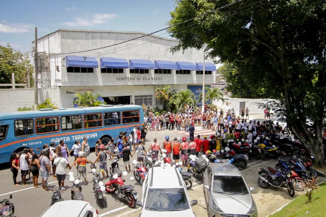 Velório e enterro de Rafaelle 