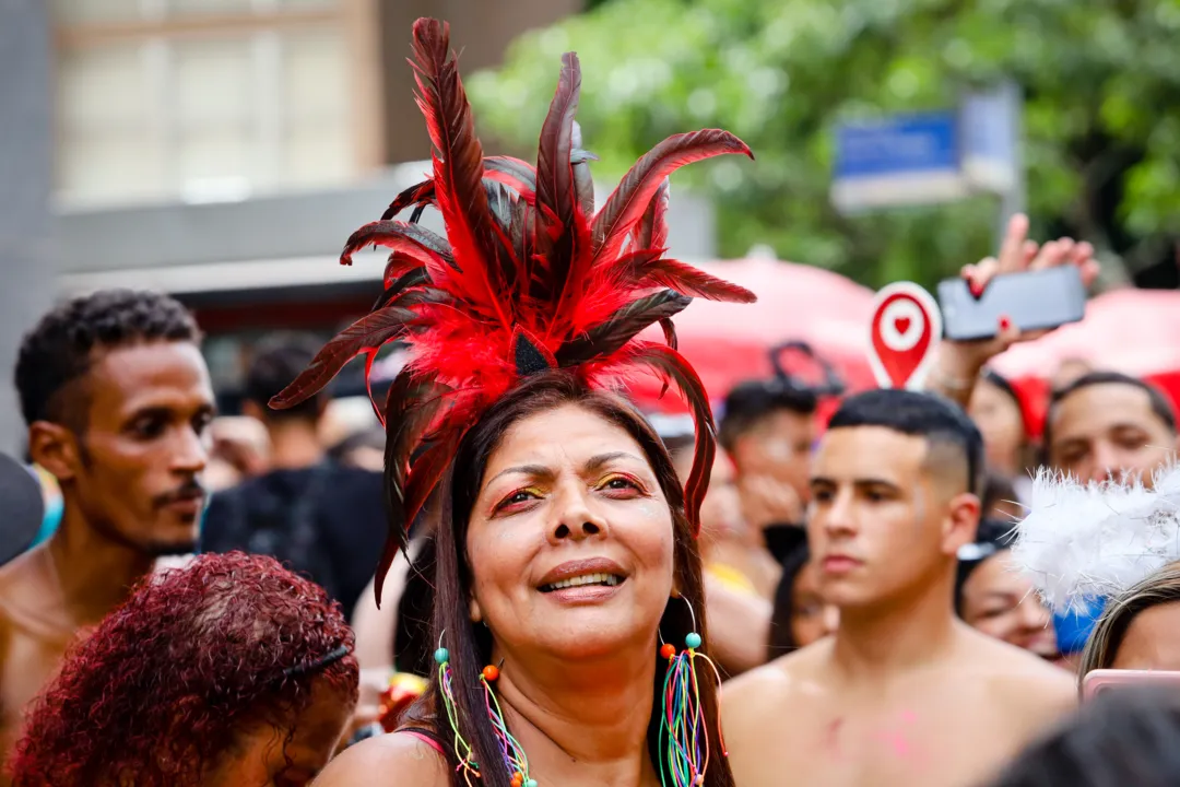 Diversas foram as ideias de fantasias e adereços para curtir o bloco 