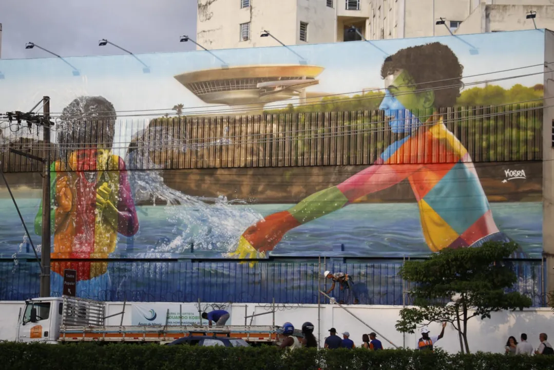 Obra foi confeccionada por Eduardo Kobra, artista conhecido internacionalmente