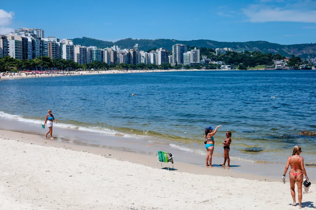 O último domingo do verão foi de sol e praia 