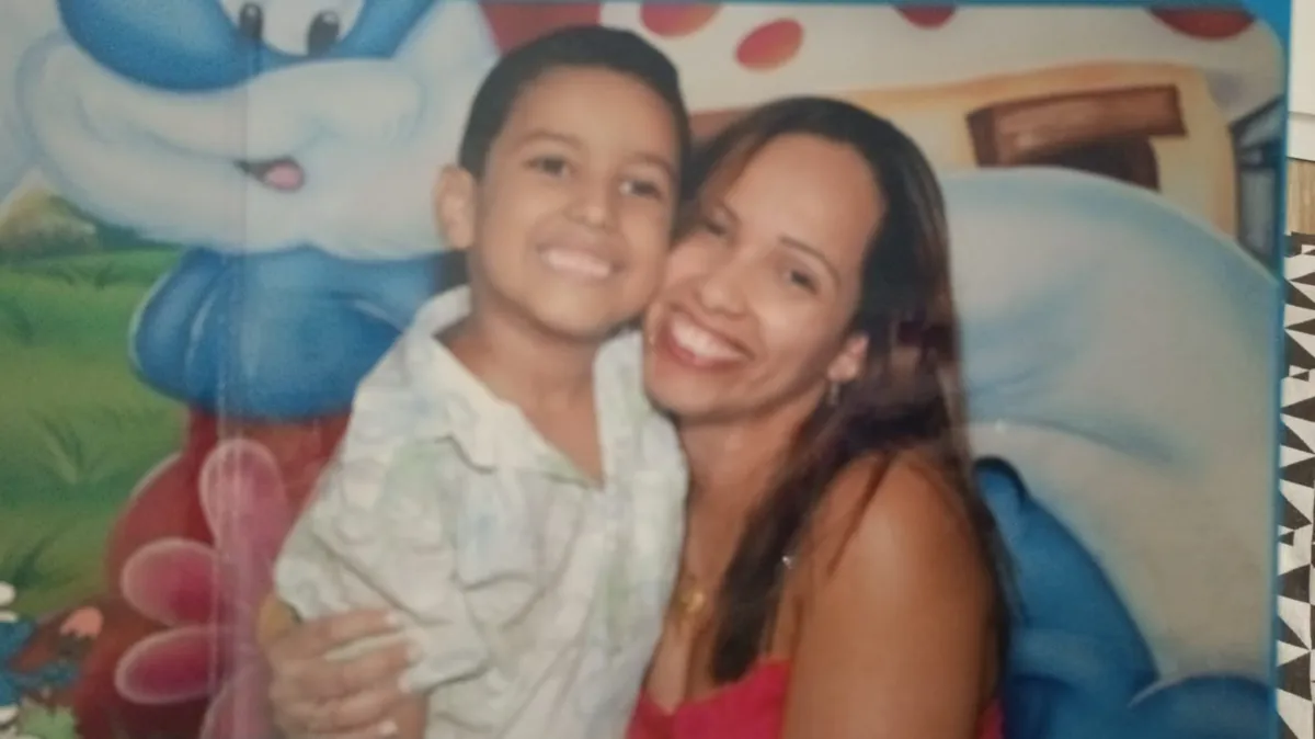 João era o único filho de Mariana 