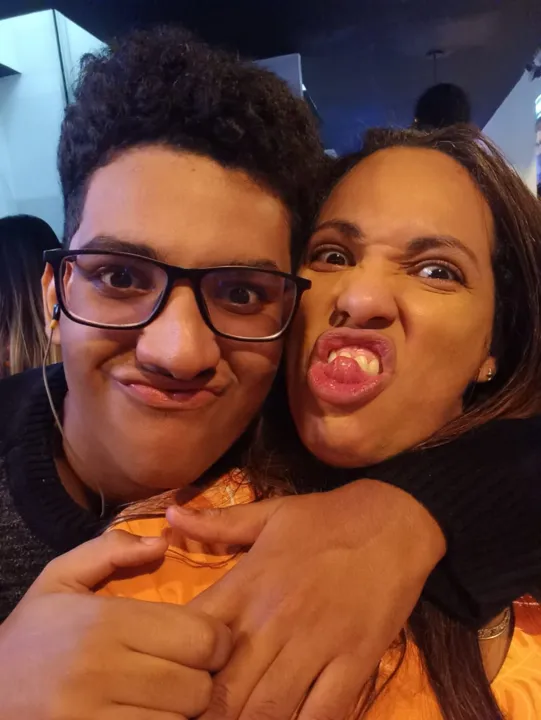 Mãe e filho eram muito próximos 