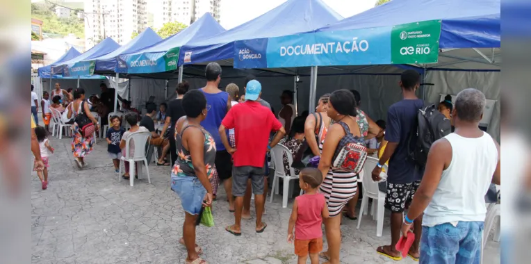 Ação teve serviços de documentação, saúde, orientação jurídica, sustentabilidade e cursos profissionalizantes