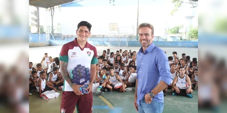 Cano conheceu o projeto com o filho Lorenzo e o ex-jogador Roger 