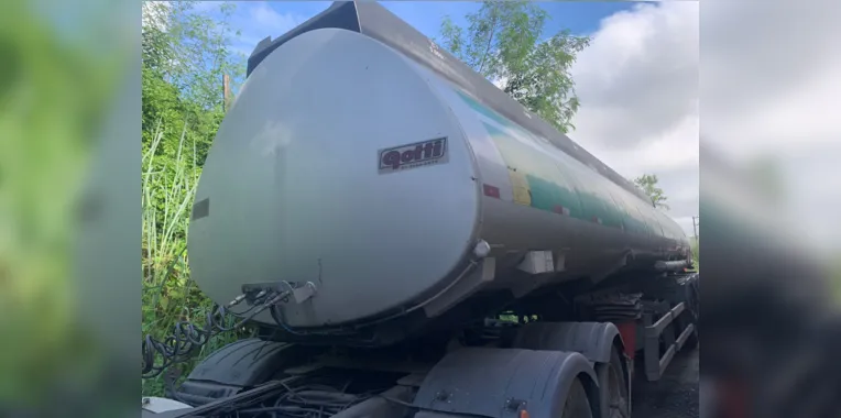 Operação apreende 35 mil litros de gasolina irregular no Rio