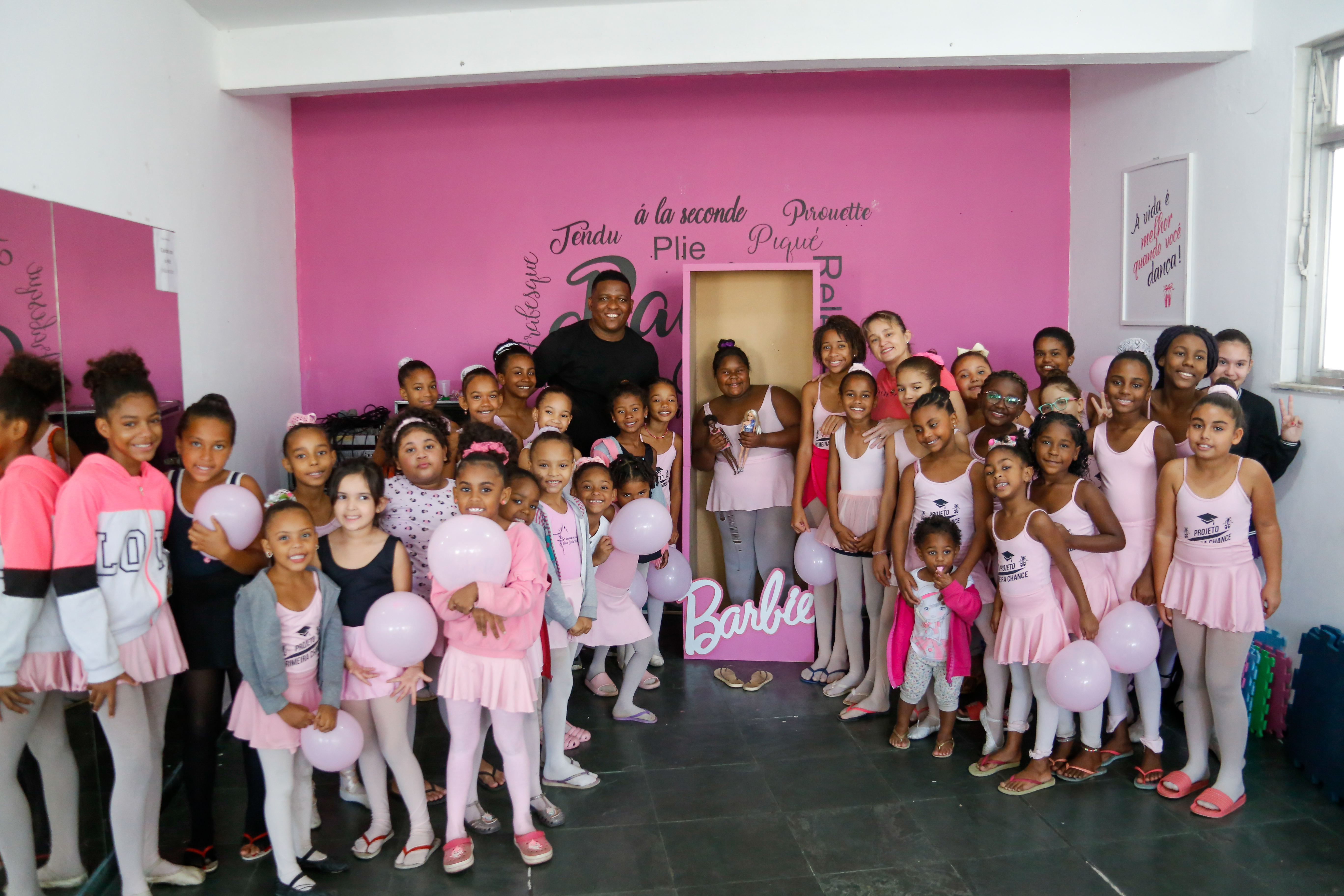 As meninas do balé se tornaram Barbies