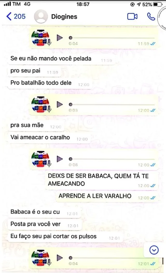 Tiee ameaçou posta fotos íntimas de ex-namorada na internet