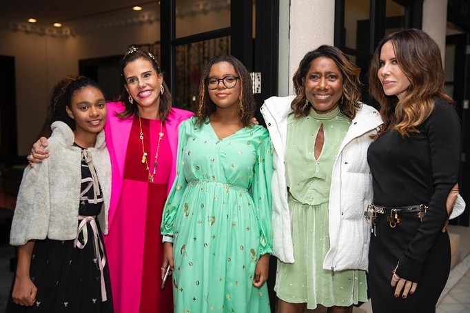 Narcisa homenageou Glória Maria nas redes sociais