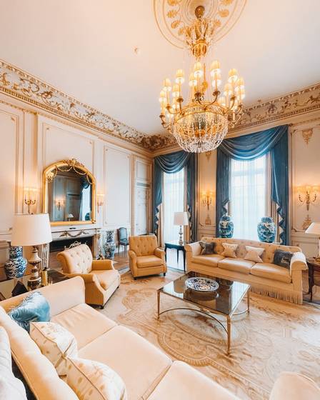 Shangri-La Hotel Paris