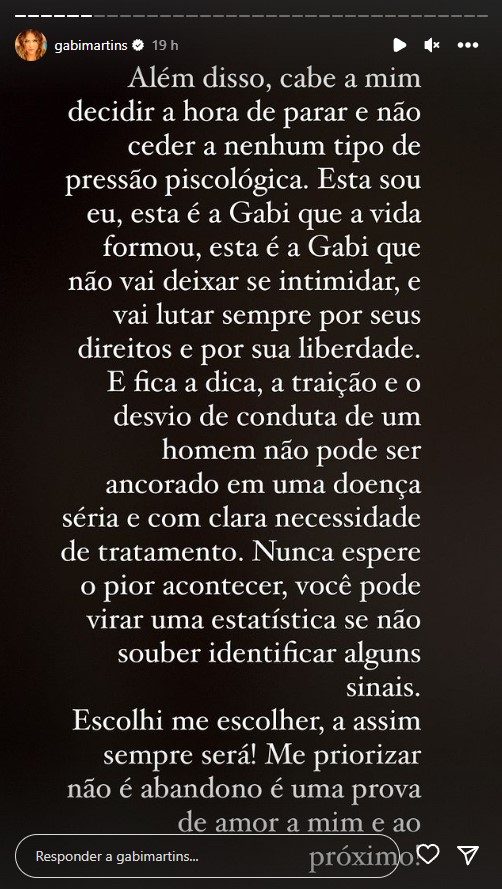Pelos stories Gabi Martins falou como está se sentindo