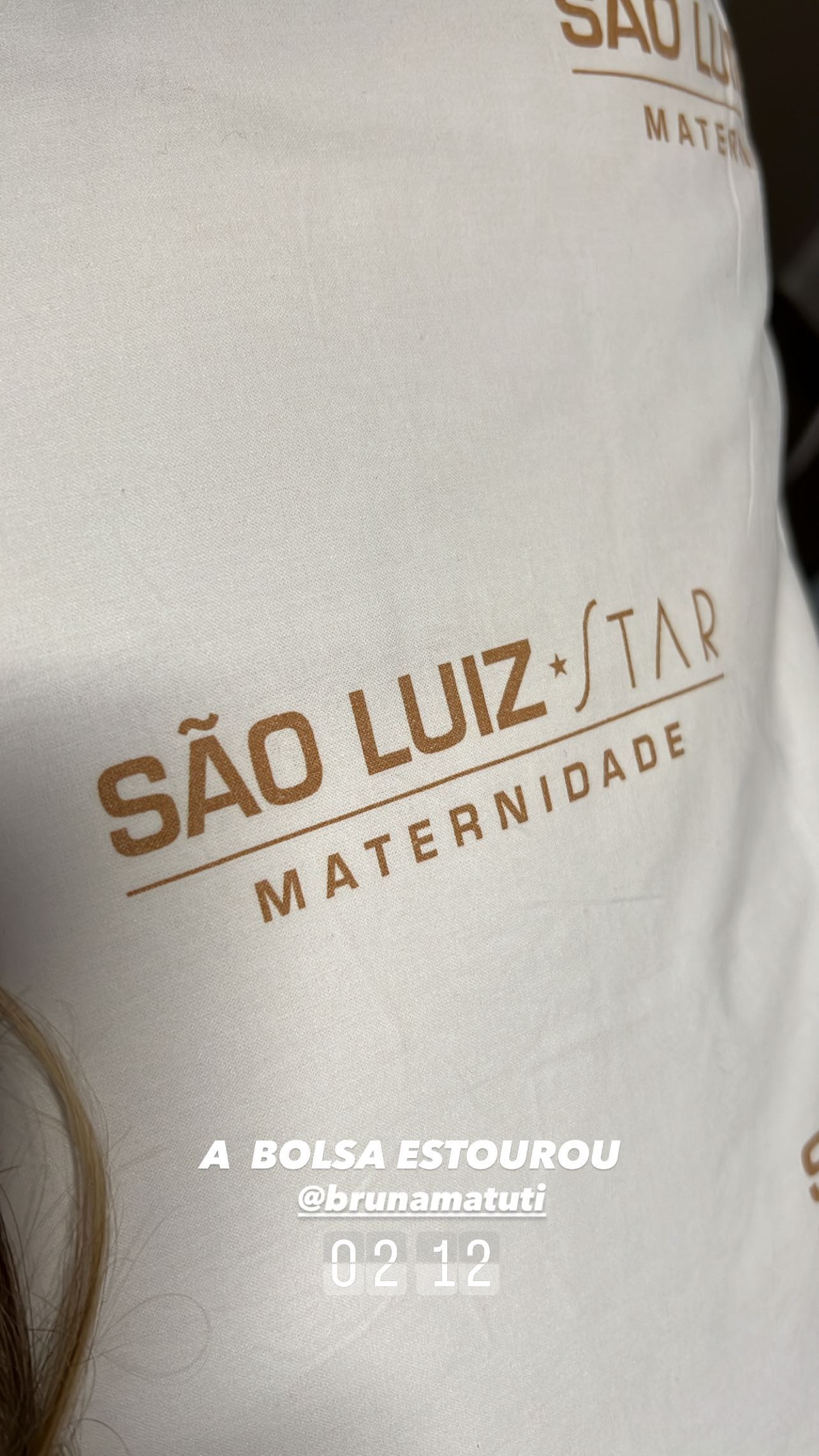 O jornalista publicou esse storie às 2h12 da madrugada