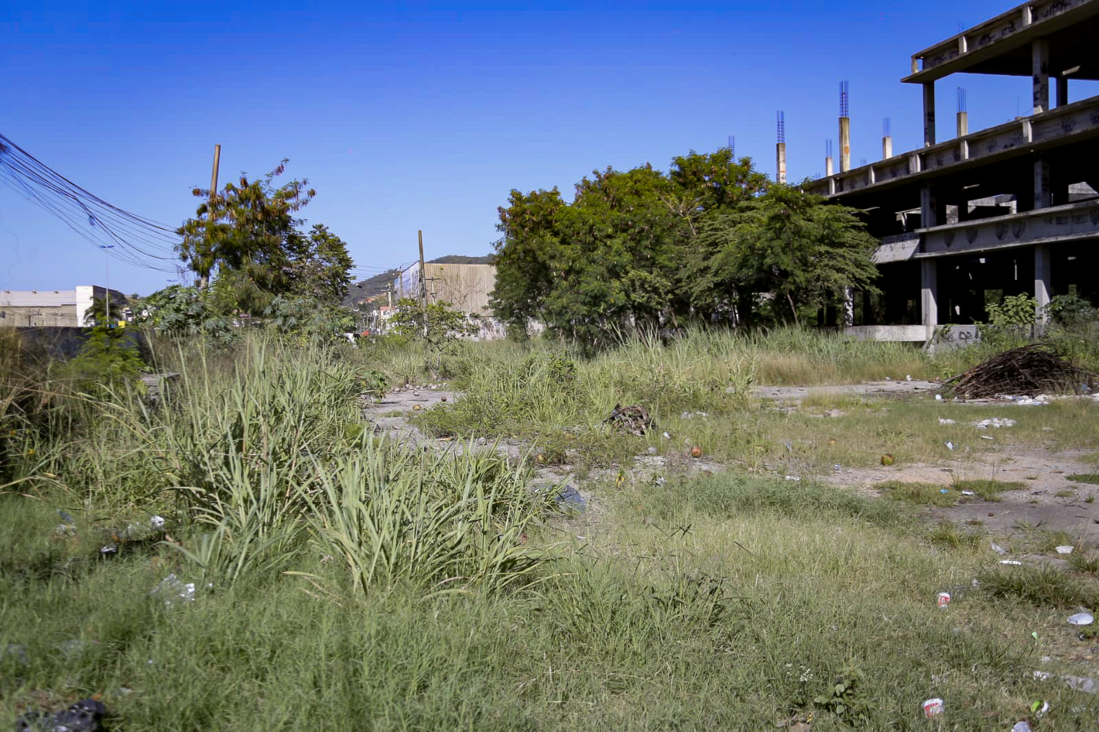 Local está degradado e abandonado há mais de dez anos
