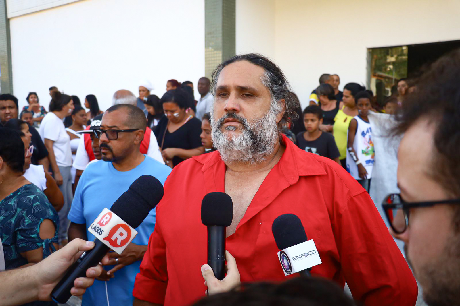 Enterro do menino Djalma, em Maricá