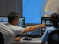 Empresa ligada à Marinha abre concurso com vagas a partir de 18 anos