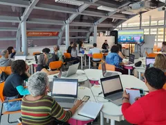 Niterói abre 800 vagas em cursos gratuitos para DJ, editor, entre outros