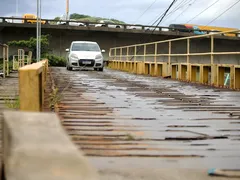 Tragédia anunciada: ponte em Niterói prestes a cair
