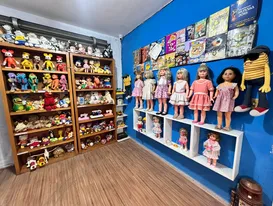 Viagem no tempo: museu de brinquedos emociona em SG