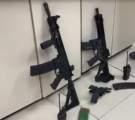 Confronto em Niterói termina com menor de 12 anos e fuzis e apreendidos