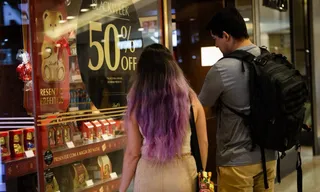 Imagem ilustrativa da imagem Black Friday movimenta lojas de Niterói impulsionada pelo 13º salário