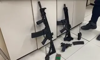 Imagem ilustrativa da imagem Confronto em Niterói termina com menor de 12 anos e fuzis e apreendidos