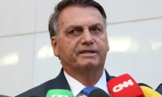 Imagem ilustrativa da imagem Moraes libera visita da família a Bolsonaro no Dia dos Pais