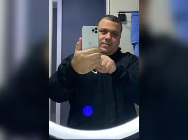 Imagem ilustrativa da imagem Vendedor é morto a tiros dentro de carro em Niterói