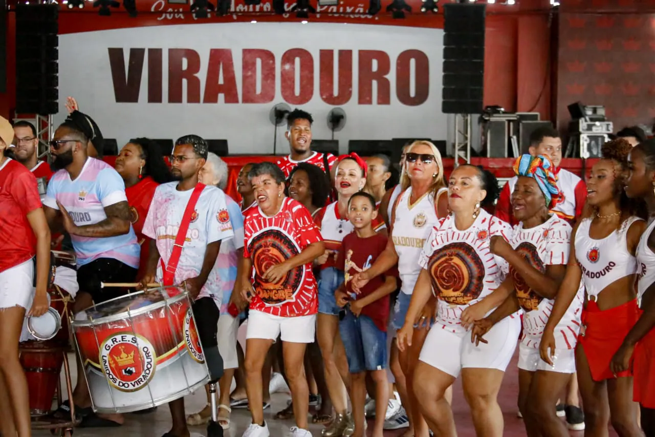 A agremiação de Niterói é uma das fortes candidatas para ganhar o Carnaval do Rio