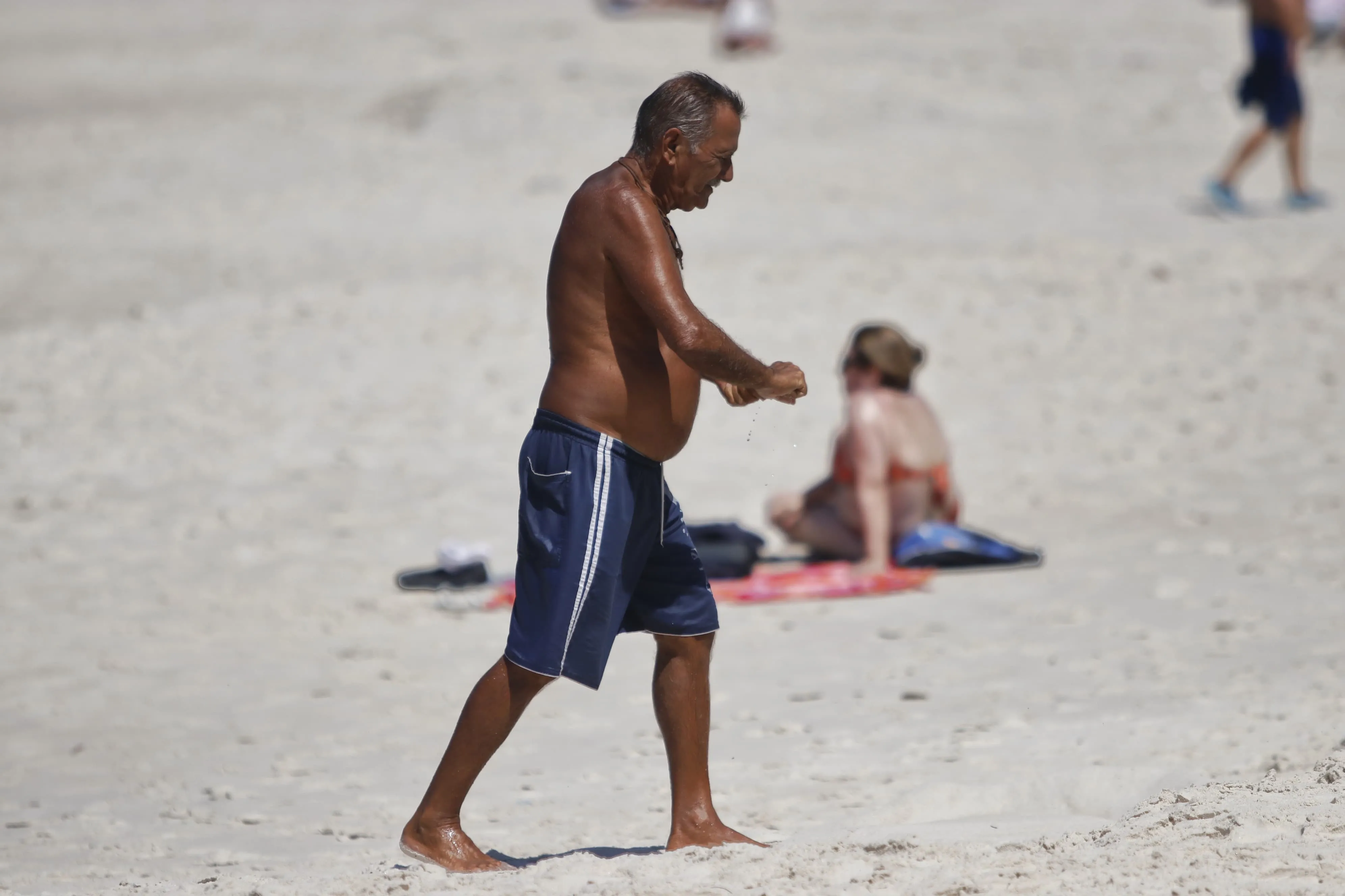 Robson Oliveira, de 66 anos, saiu do Fonseca para aproveitar a praia de Icaraí