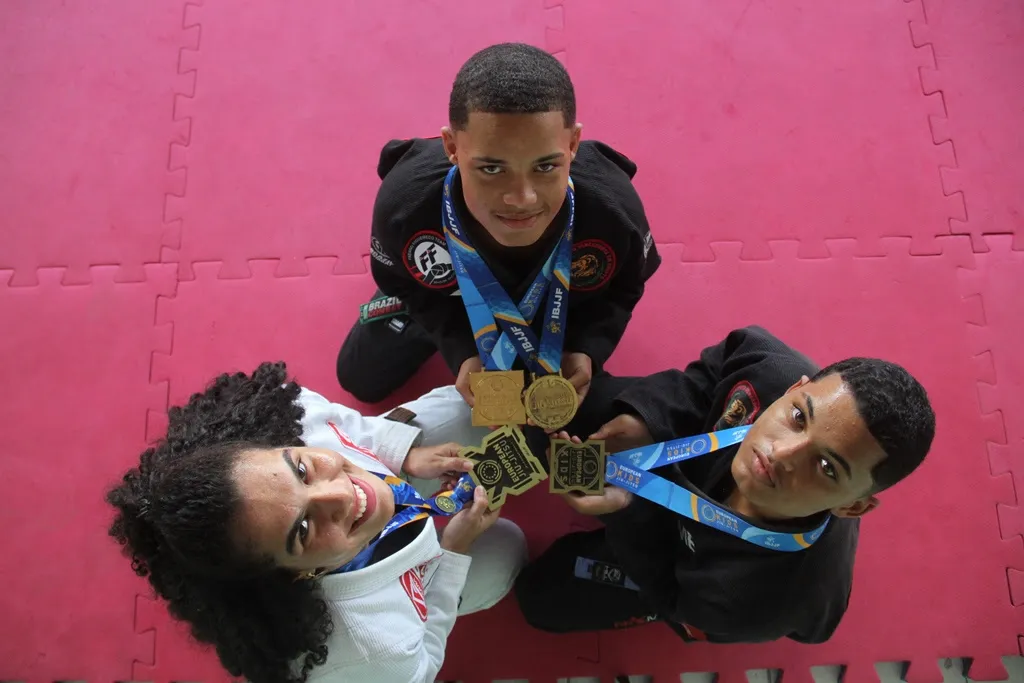 O programa “Auxílio ao Atleta Gonçalense” tem beneficiado dezenas de atletas