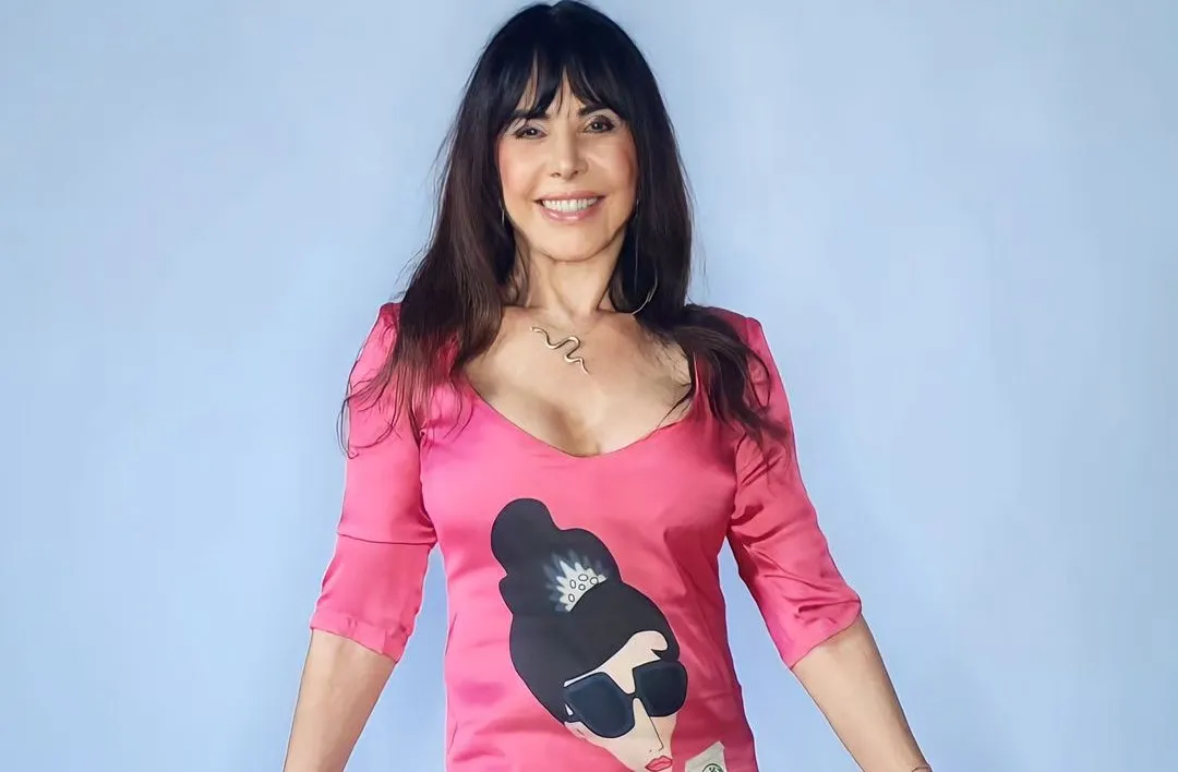 Claudia Alencar iniciou sua carreira na TV Tupi e ingressou na TV Globo em 1986
